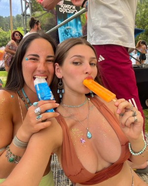 Ella Netzer Photo #19