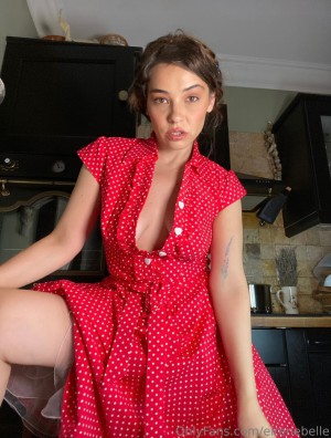 Irenebelle Photo #17