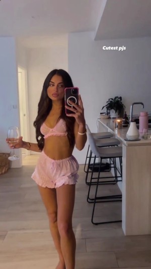 Rhiannon Kyra Photo #1