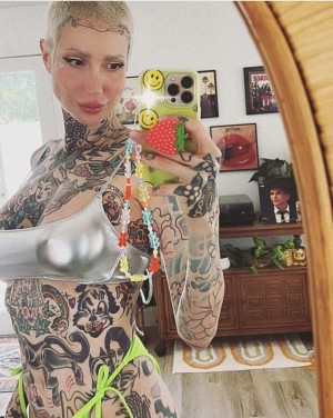 shipspassinginthenight Photo #8