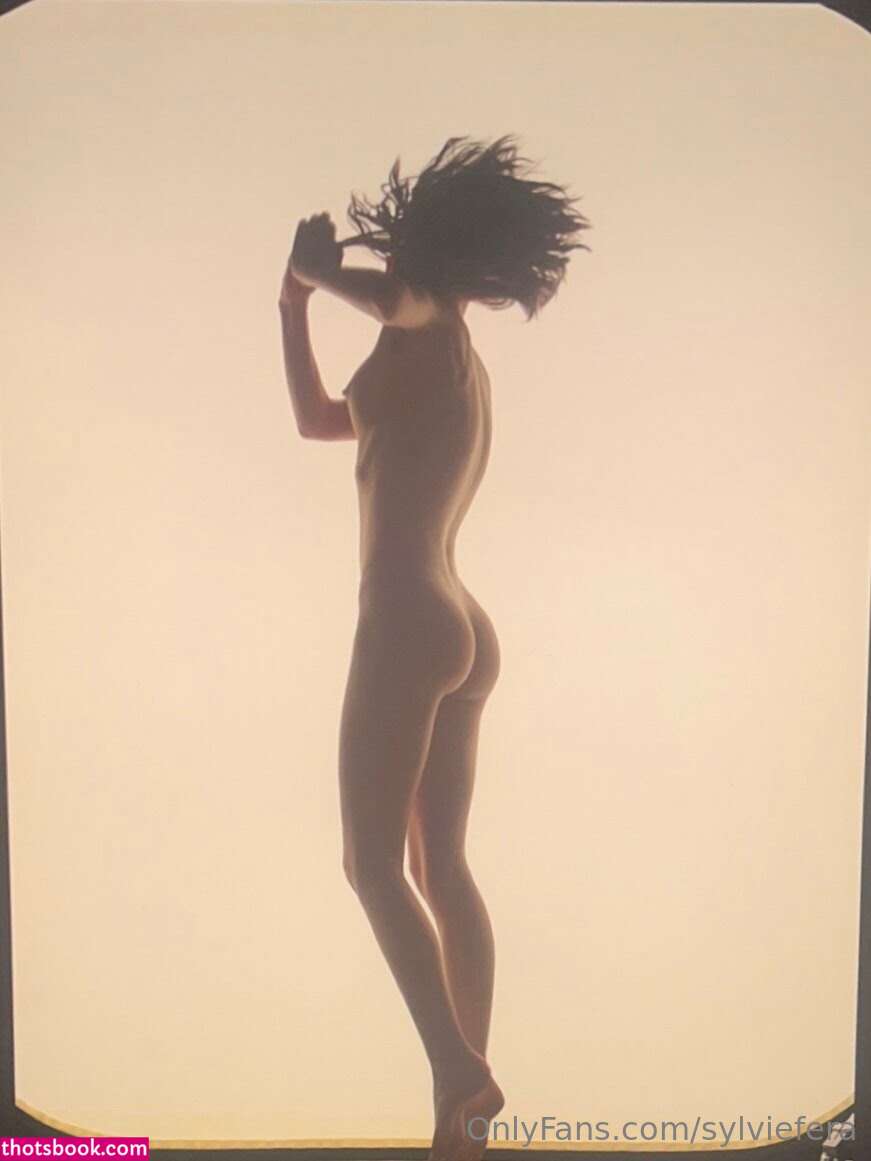 Sylvie Feral Photo #12