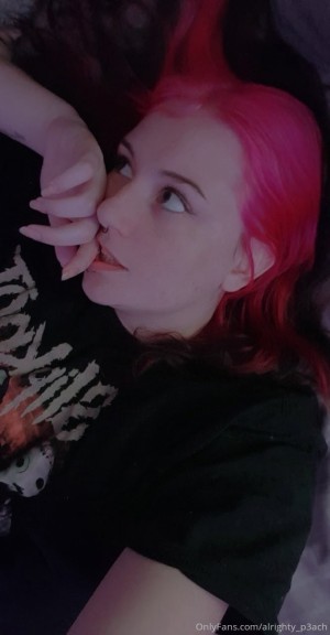 Alrighty P3ach Photo #30