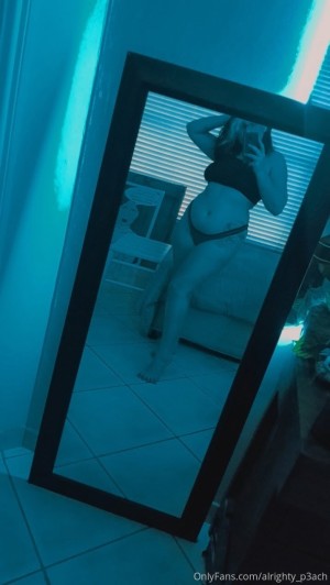 Alrighty P3ach Photo #33