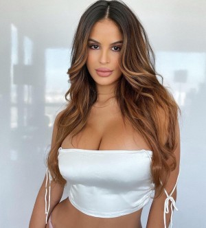 Brianna Gonzalez Photo #16