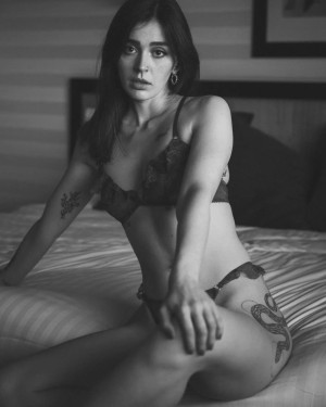 Ablackrosee Photo #8