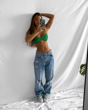 Jennifer Chong Photo #2