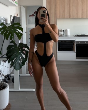 Jennifer Chong Photo #43