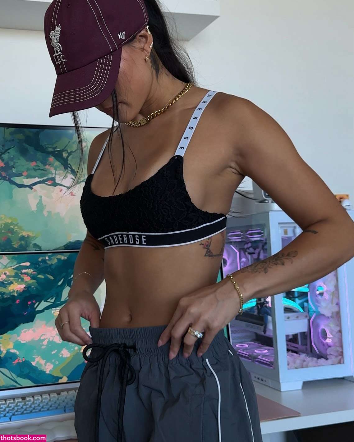 Jennifer Chong Photo #52