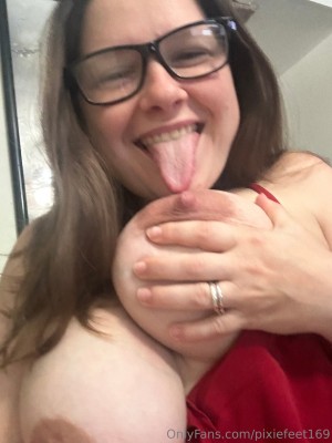 Pixiefeet169 Photo #34