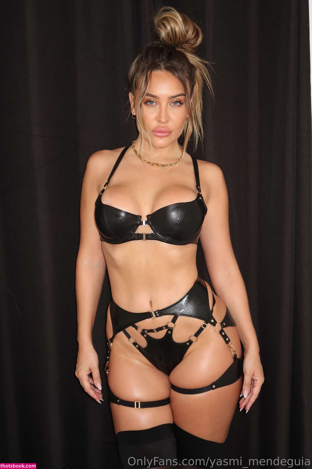 Yasmila Mendeguia Photo #13