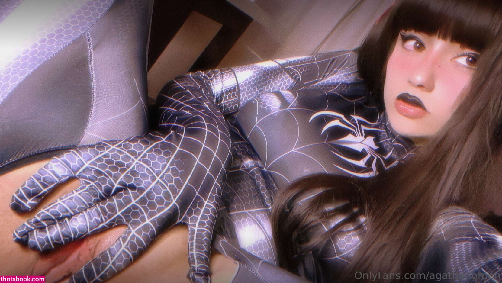 Agathadomen Photo #37