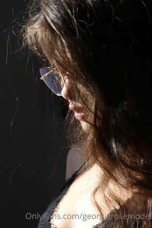 Alejandra Gomez Photo #11