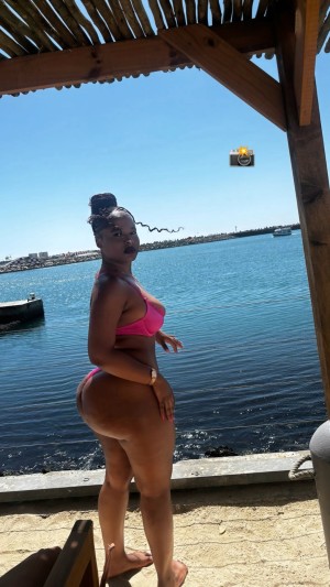 Octavia Sawyer Photo #6