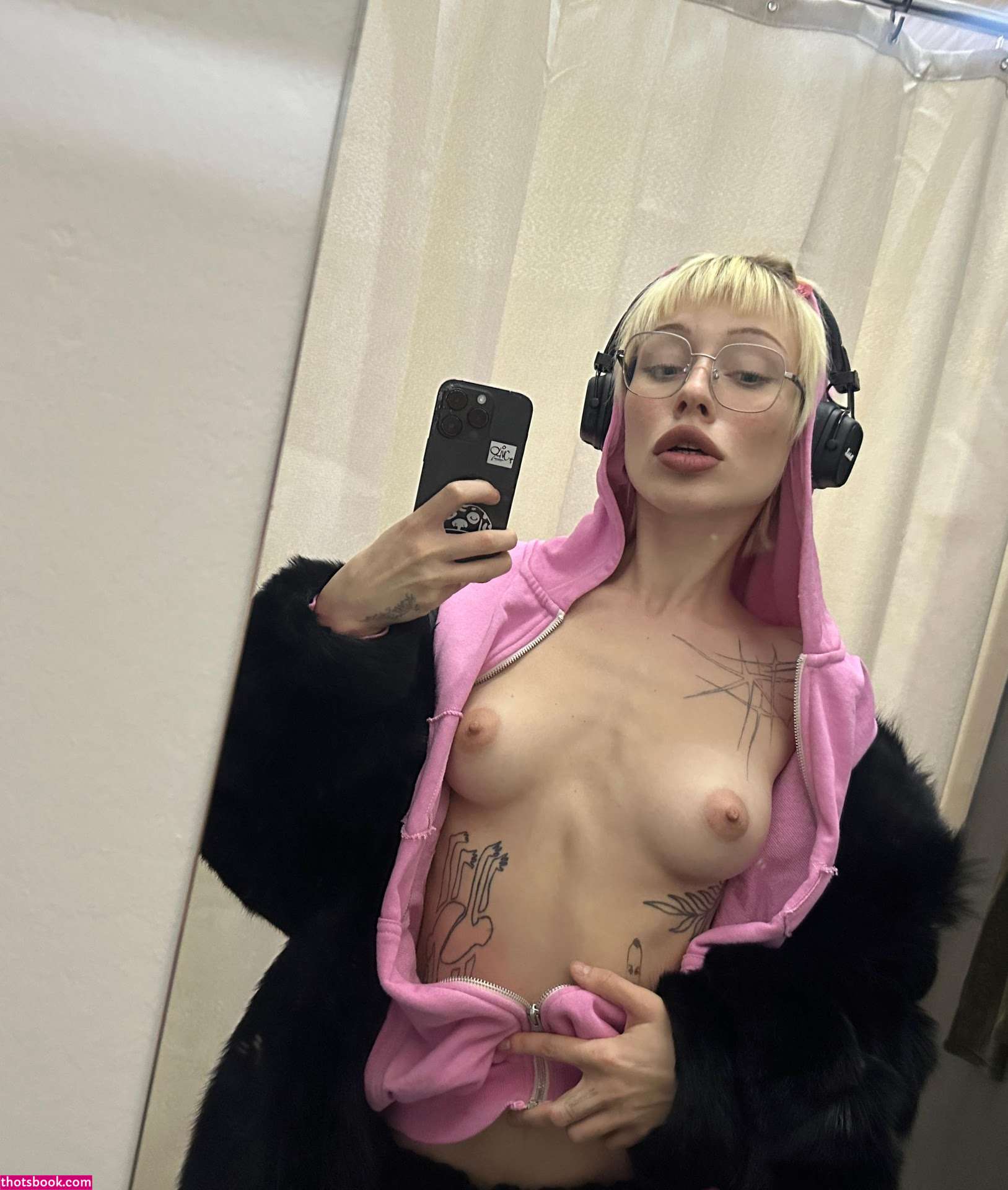 Kristina Murr Photo #21