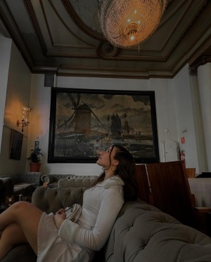 Paula Sanchiz Post #1