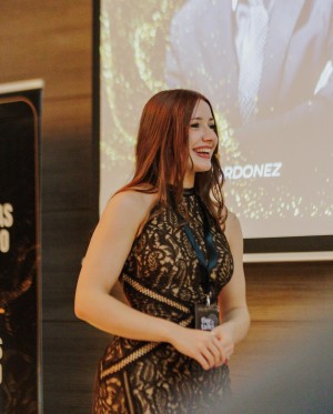 Paula Sanchiz Photo #6