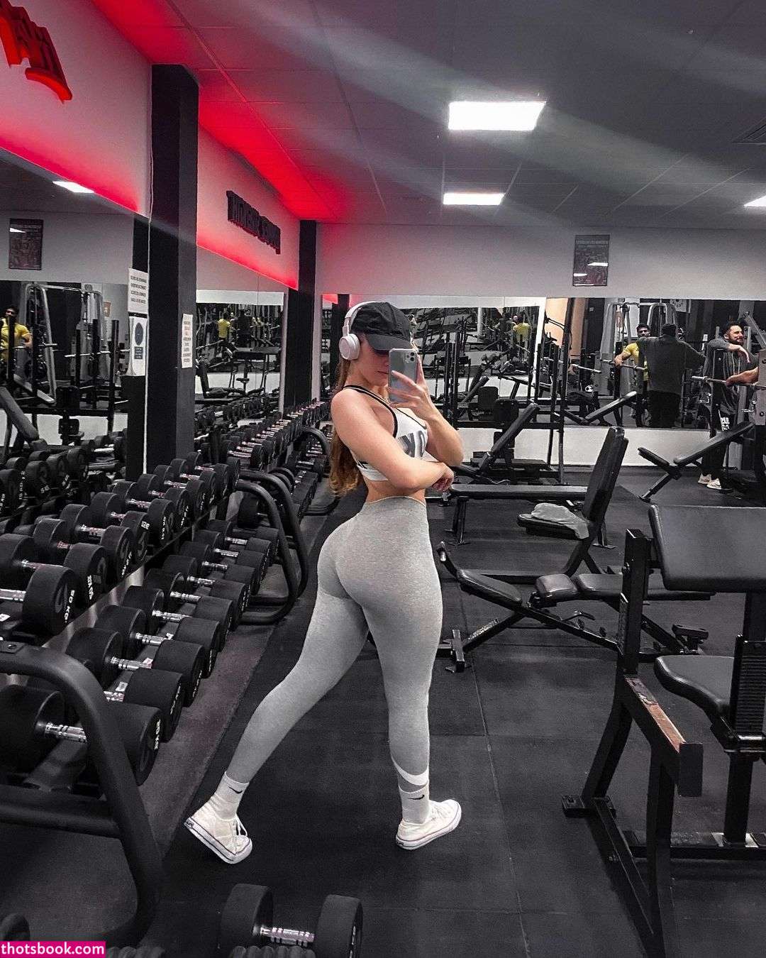 Paula Sanchiz Photo #41