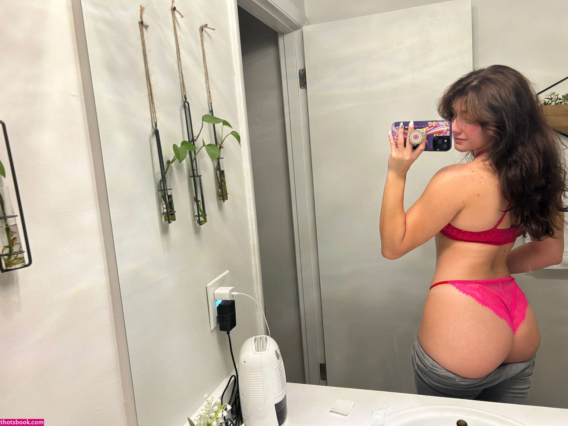 Abi Goodwin Photo #2