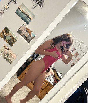 Abi Goodwin Photo #7