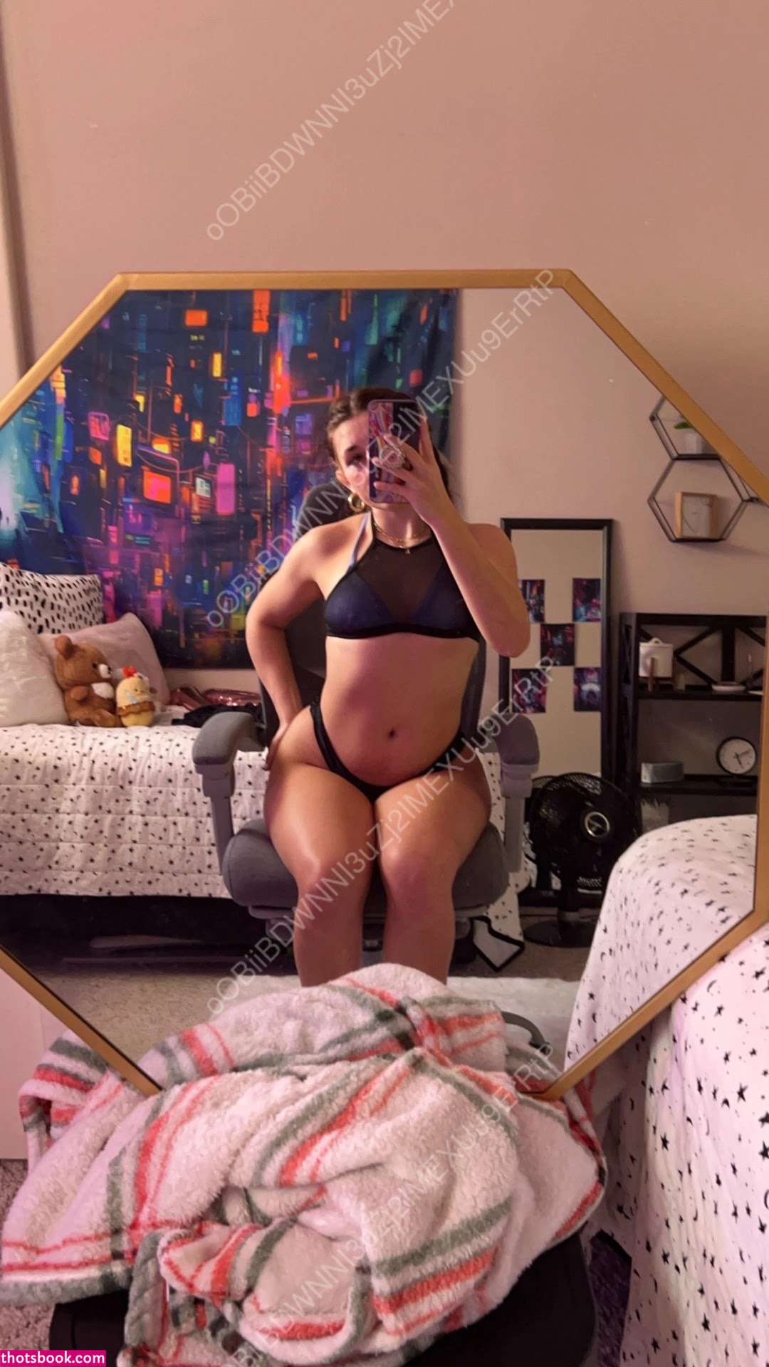 Abi Goodwin Photo #17