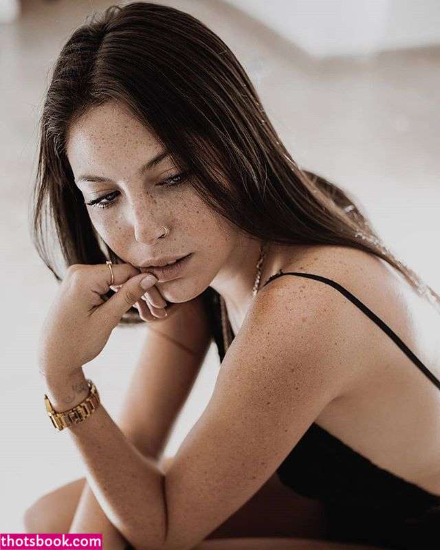 Agam Azulay Photo #18