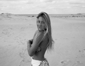 Alexandra Cohen Photo #3