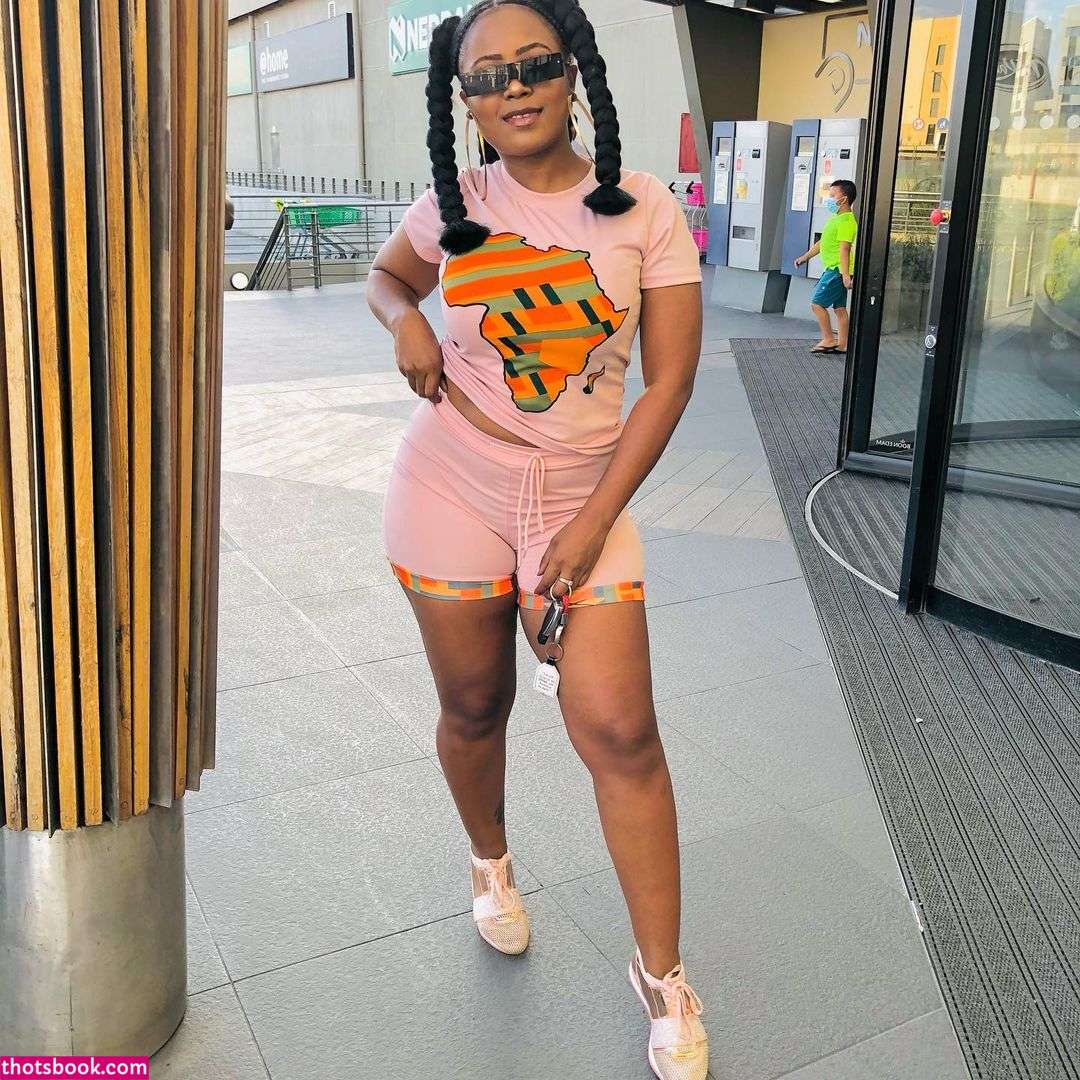 Bella Batista Photo #7