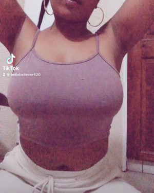 Bella Batista Photo #1