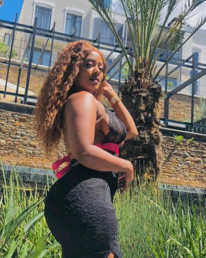 Bella Batista Photo #5