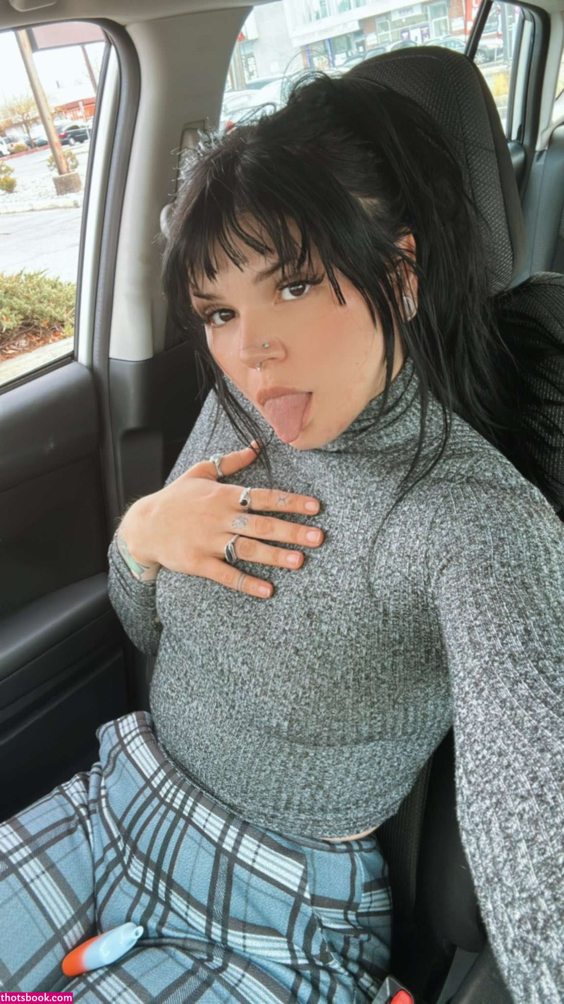 horrorwh0re Photo #12