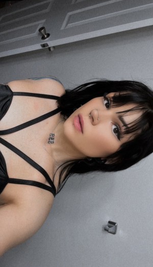 horrorwh0re Photo #17