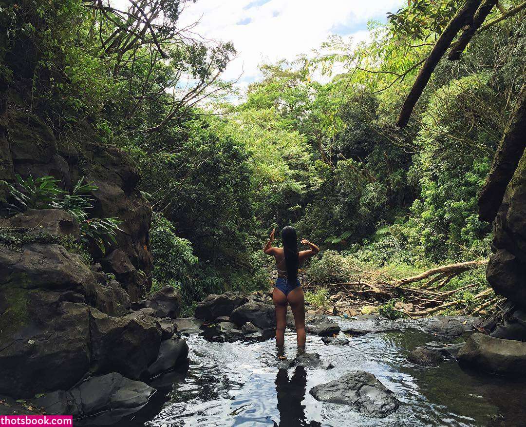 Kiani Yamamoto Photo #25