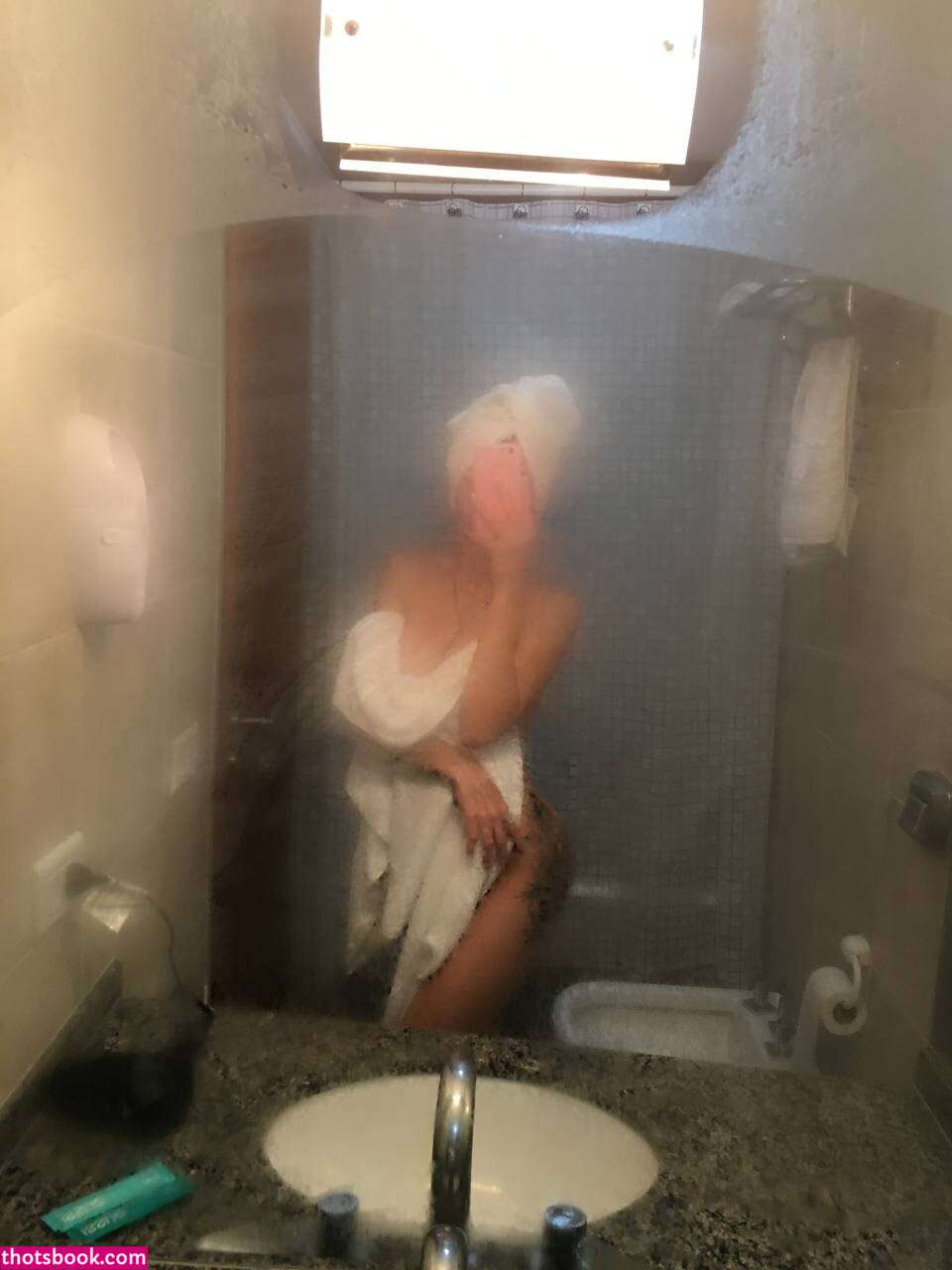 lulyguller Photo #23