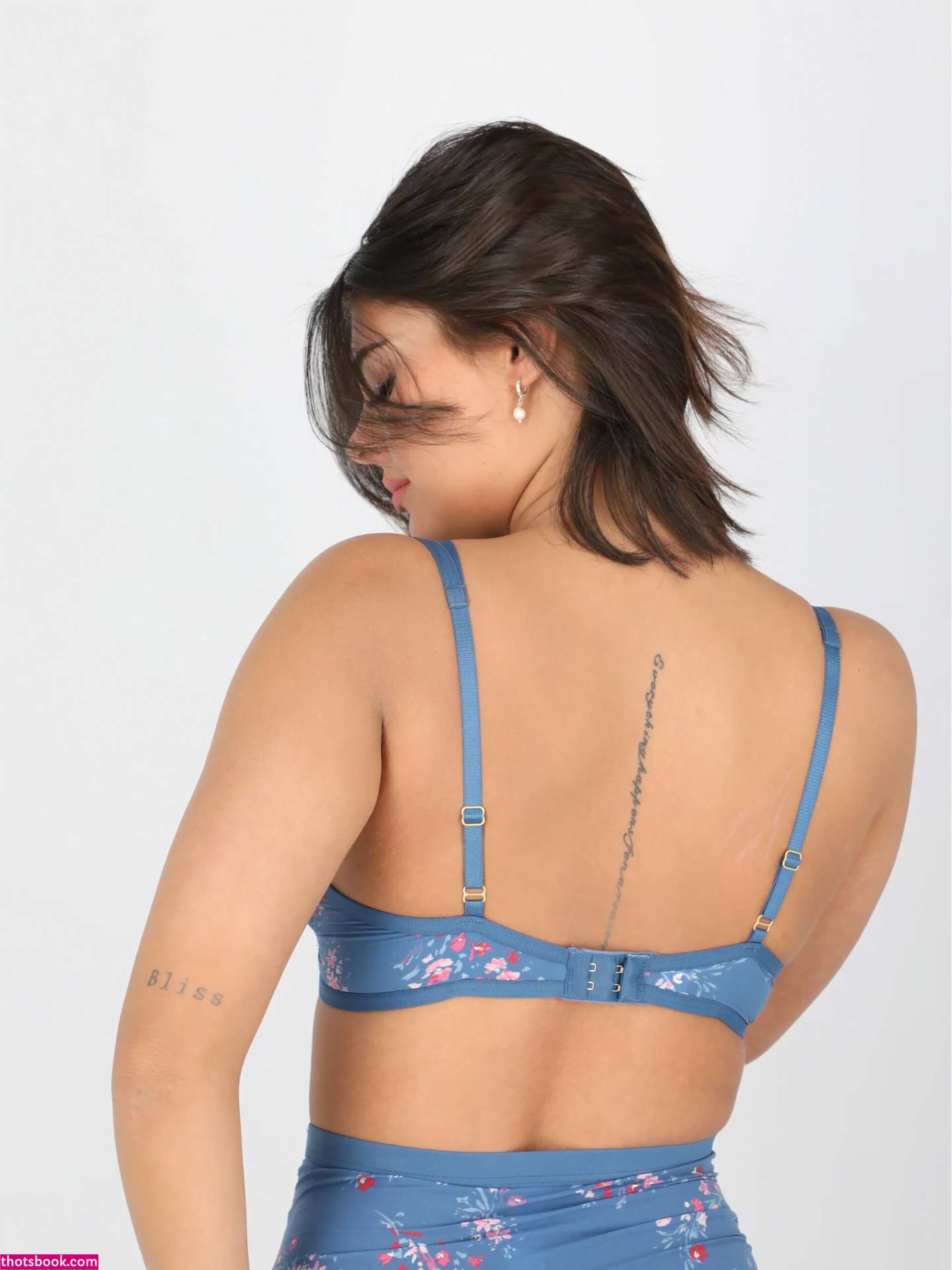 Michelle Algrabli Photo #6