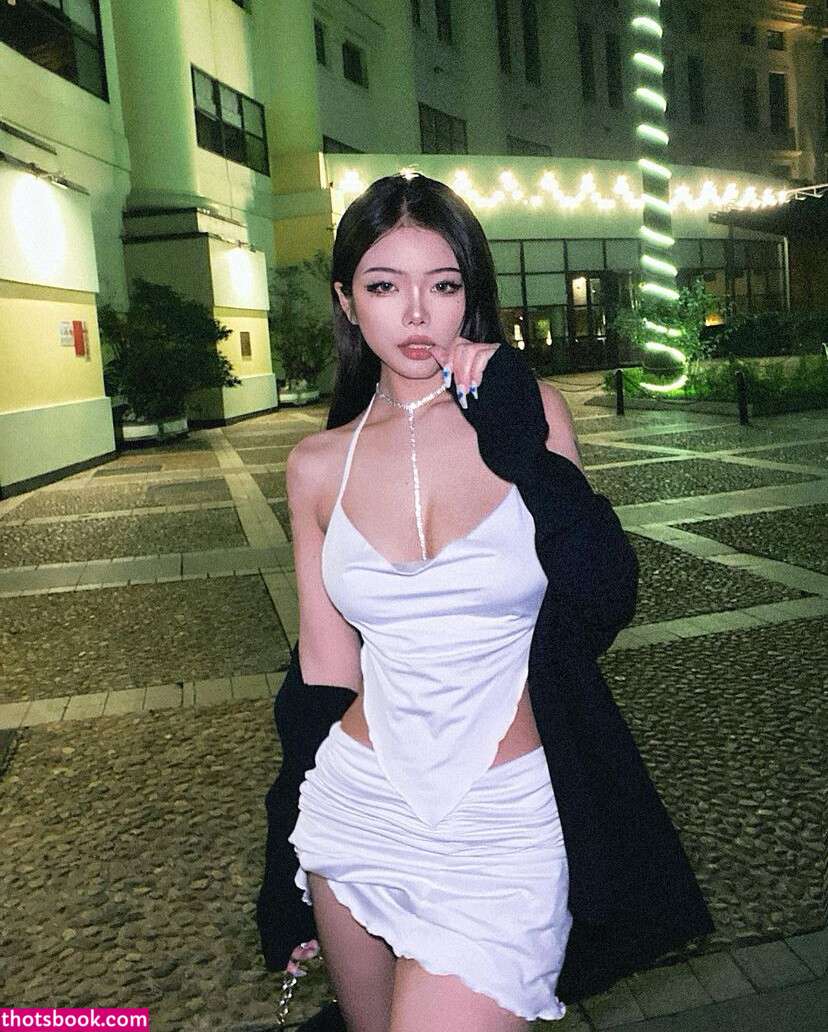 Veronica Lucifer Photo #22