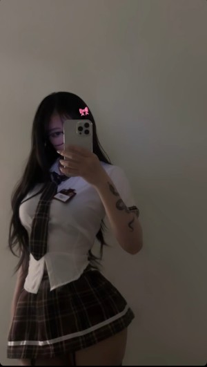 Veronica Lucifer Photo #40