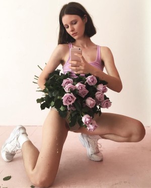 Arvida Bystrom Photo #9