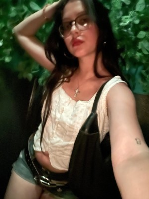 Claudia Perez Photo #23