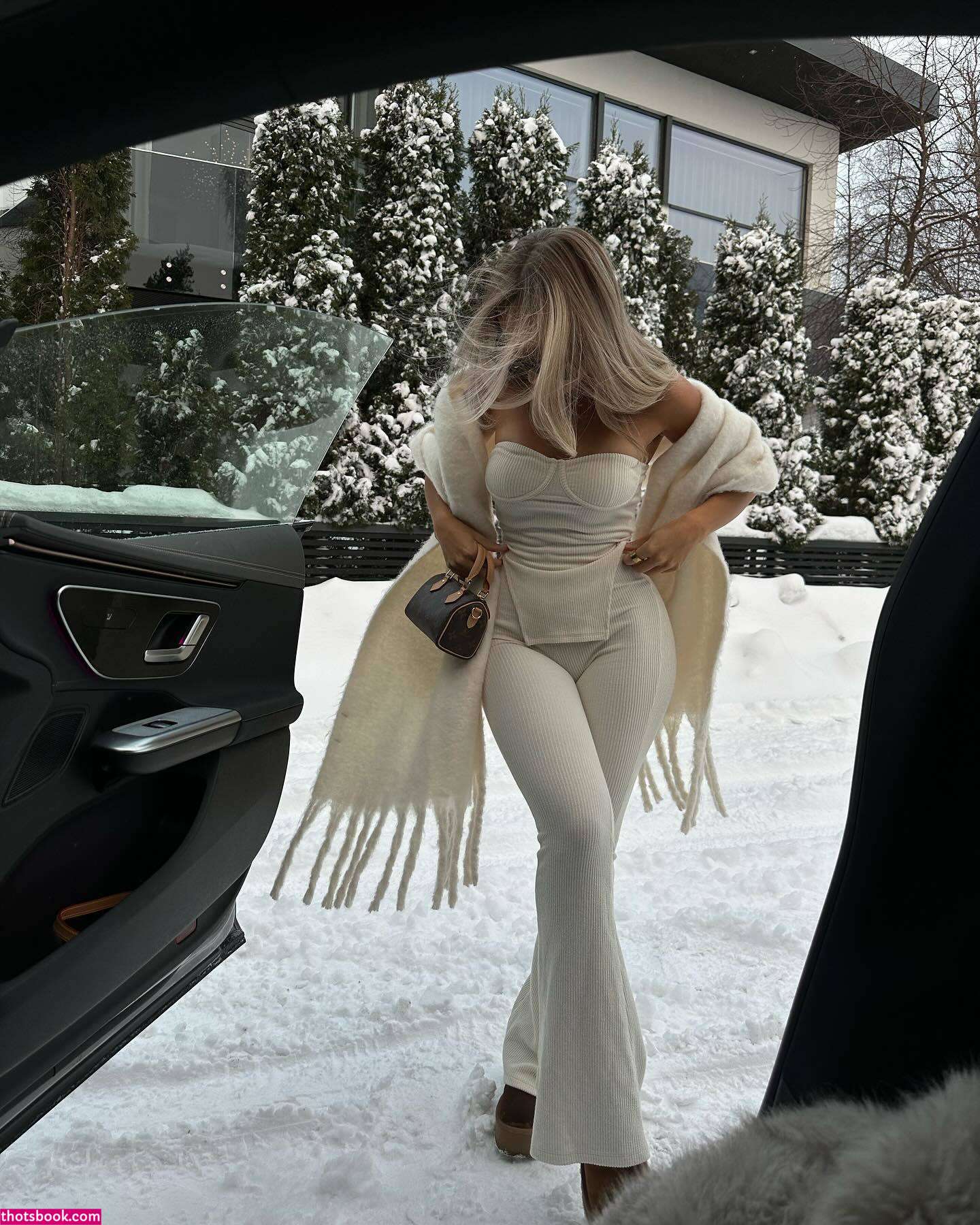 claudiaisabellaa Photo #1