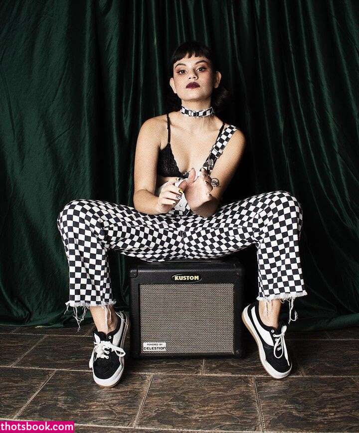 Daniela Montaguth Photo #10