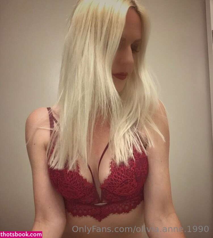 Olivia Anne 1990 Photo #17