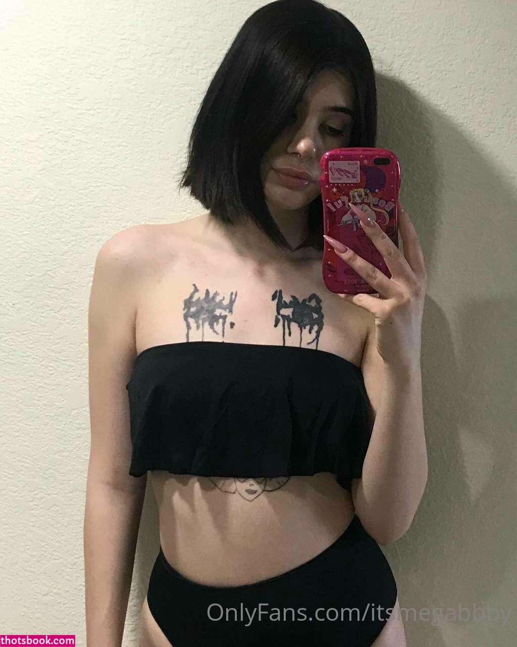 itsmegabbby Photo #1