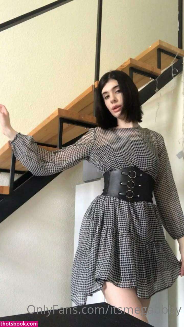 itsmegabbby Photo #22