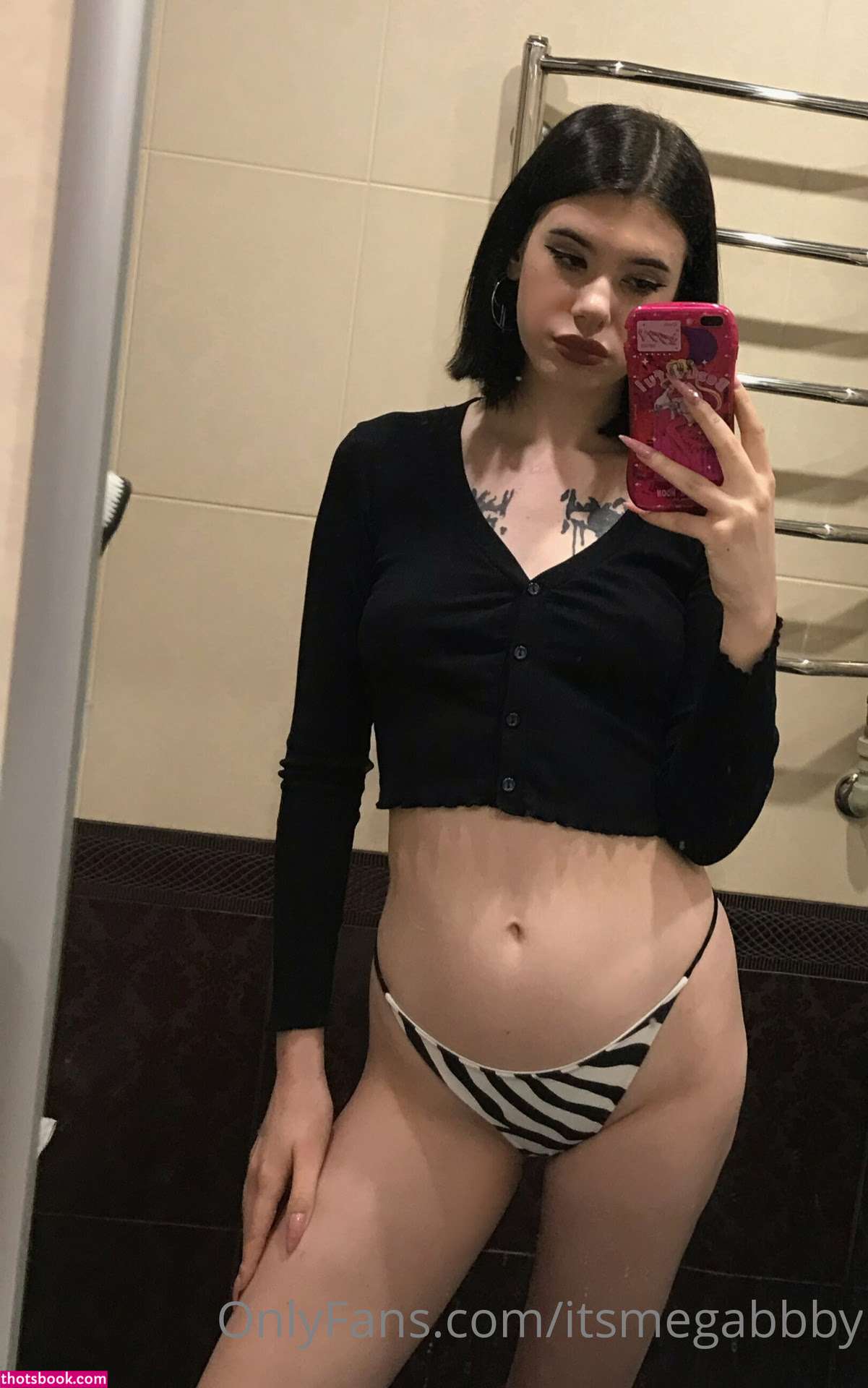 itsmegabbby Photo #30