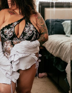 Lucisplayground Photo #22