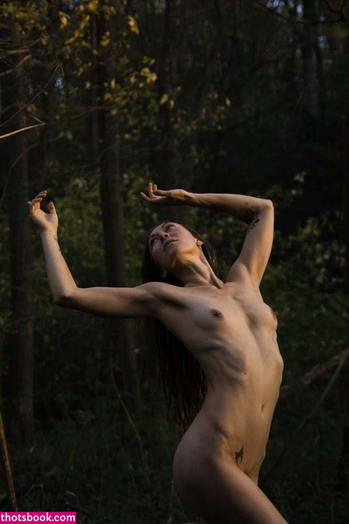 scandinaviannymph Photo #8