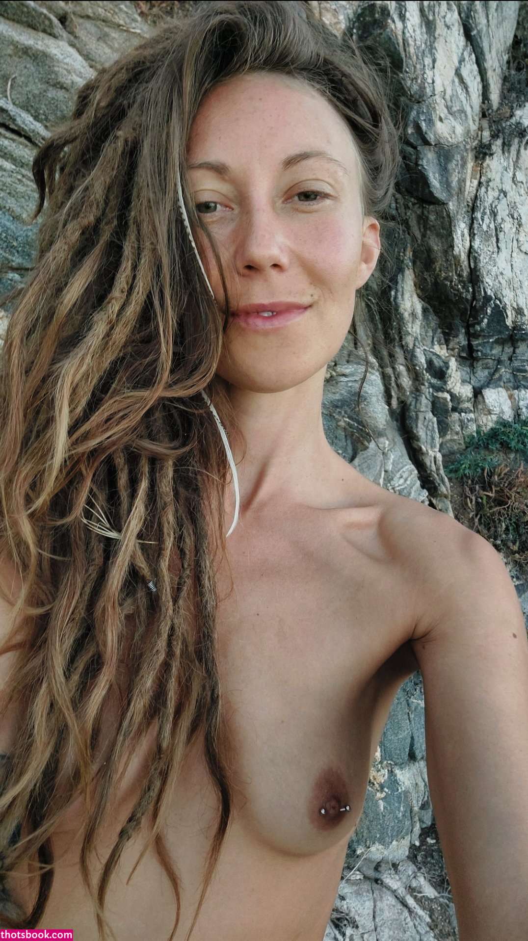 scandinaviannymph Photo #13