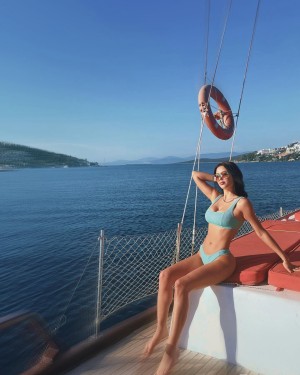 bernacalanthe Photo #27