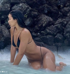 Chloe Scantlebury Photo #26