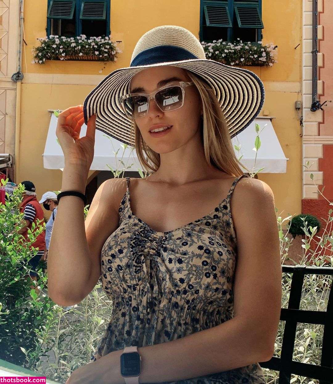 Elena Berri Photo #8